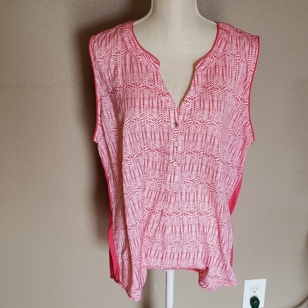 NWT Hanna & Gracie Chevron print flowy sleeveless v neck Grandmacore Chiffon